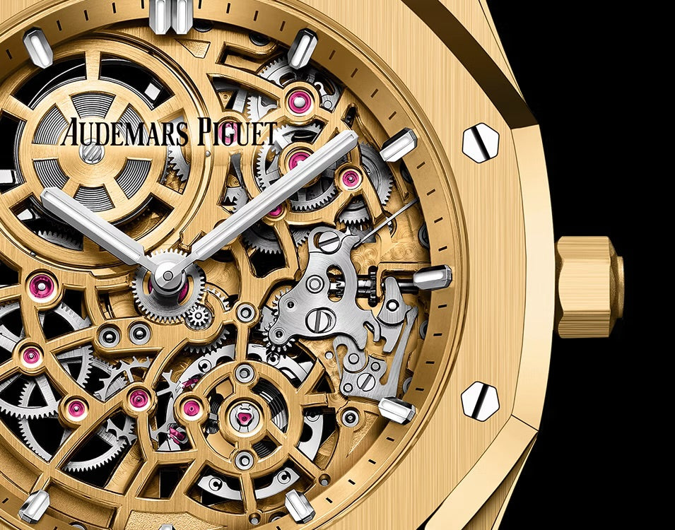 Audemars Piguet  
ROYAL OAK
“JUMBO” EXTRA-THIN OPENWORKED
