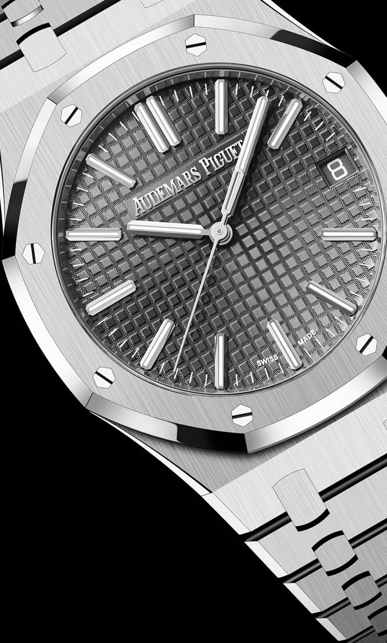 Audemars Piguet  
ROYAL OAK
SELFWINDING