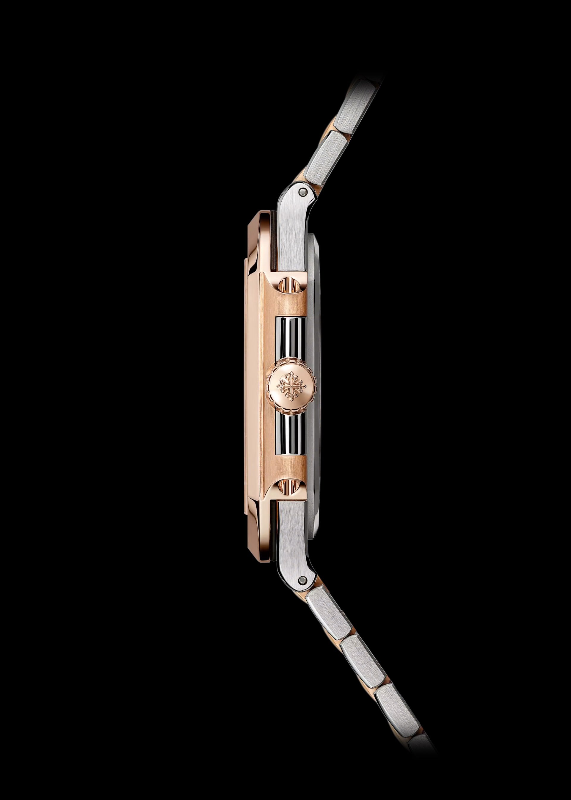 Patek Philippe CUBITUS
5821/1AR-001