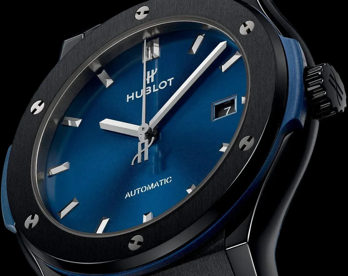 Hublot CLASSIC FUSION
CERAMIC BLUE