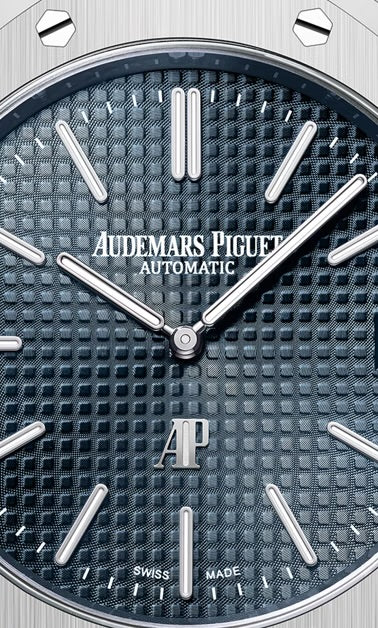Audemars Piguet  
ROYAL OAK
"JUMBO" EXTRA-THIN