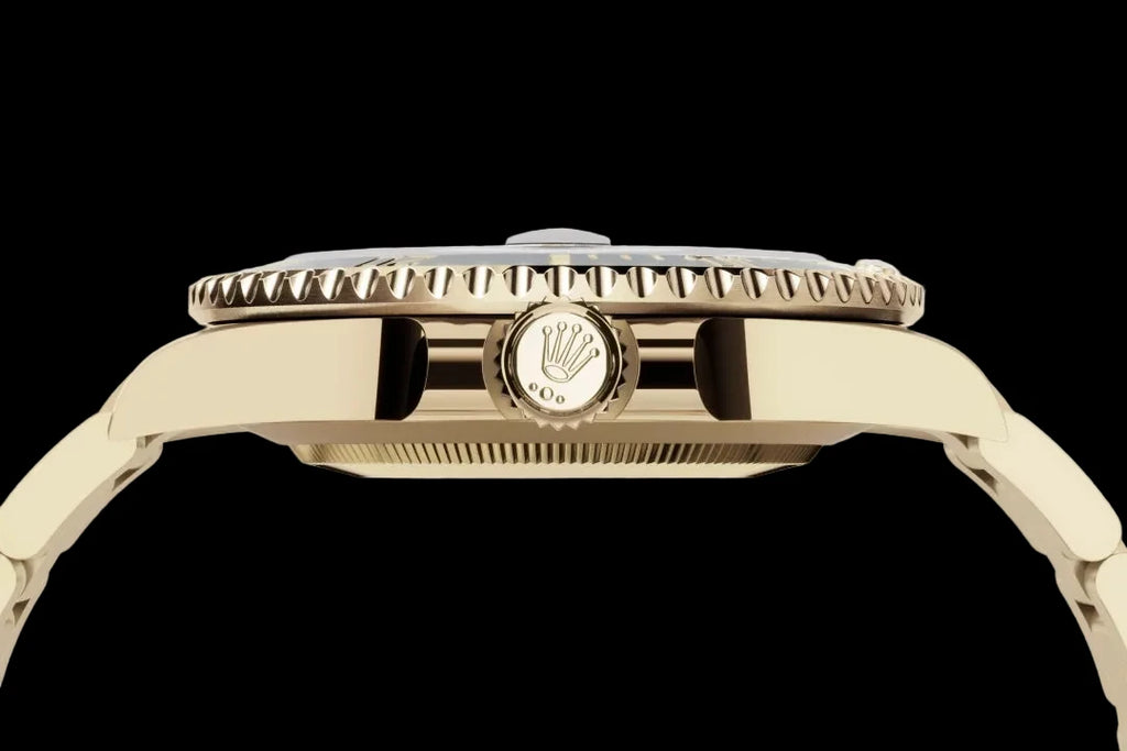Rolex
Submariner Date
Oyster, 41 mm, yellow gold
M126618LN-0002