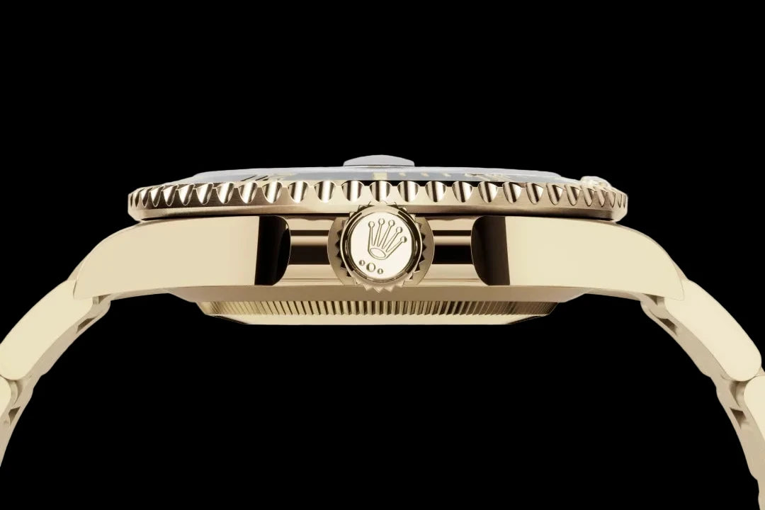 Rolex
Submariner Date
Oyster, 41 mm, yellow gold
M126618LN-0002