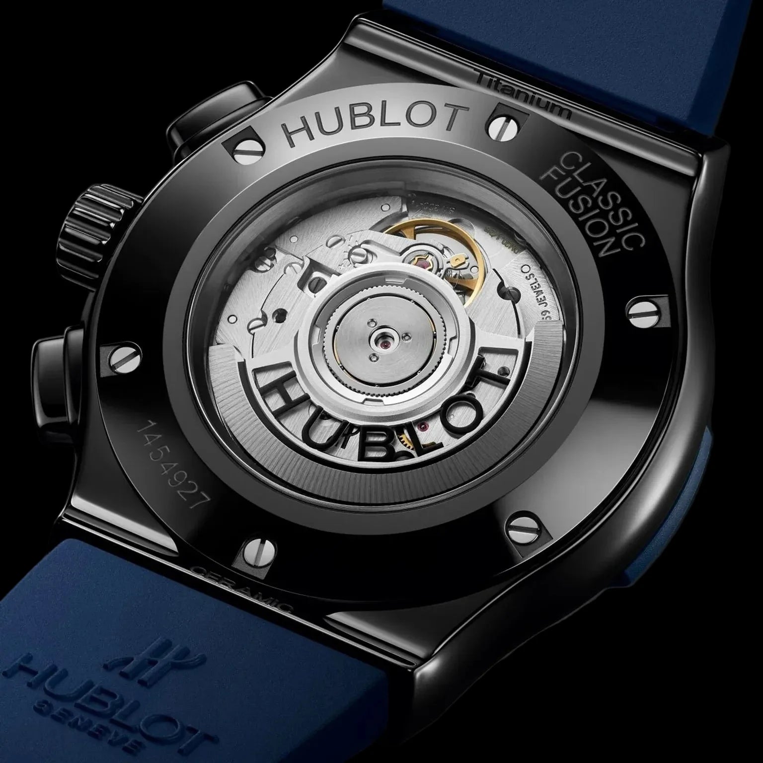 Hublot CLASSIC FUSION
CERAMIC BLUE