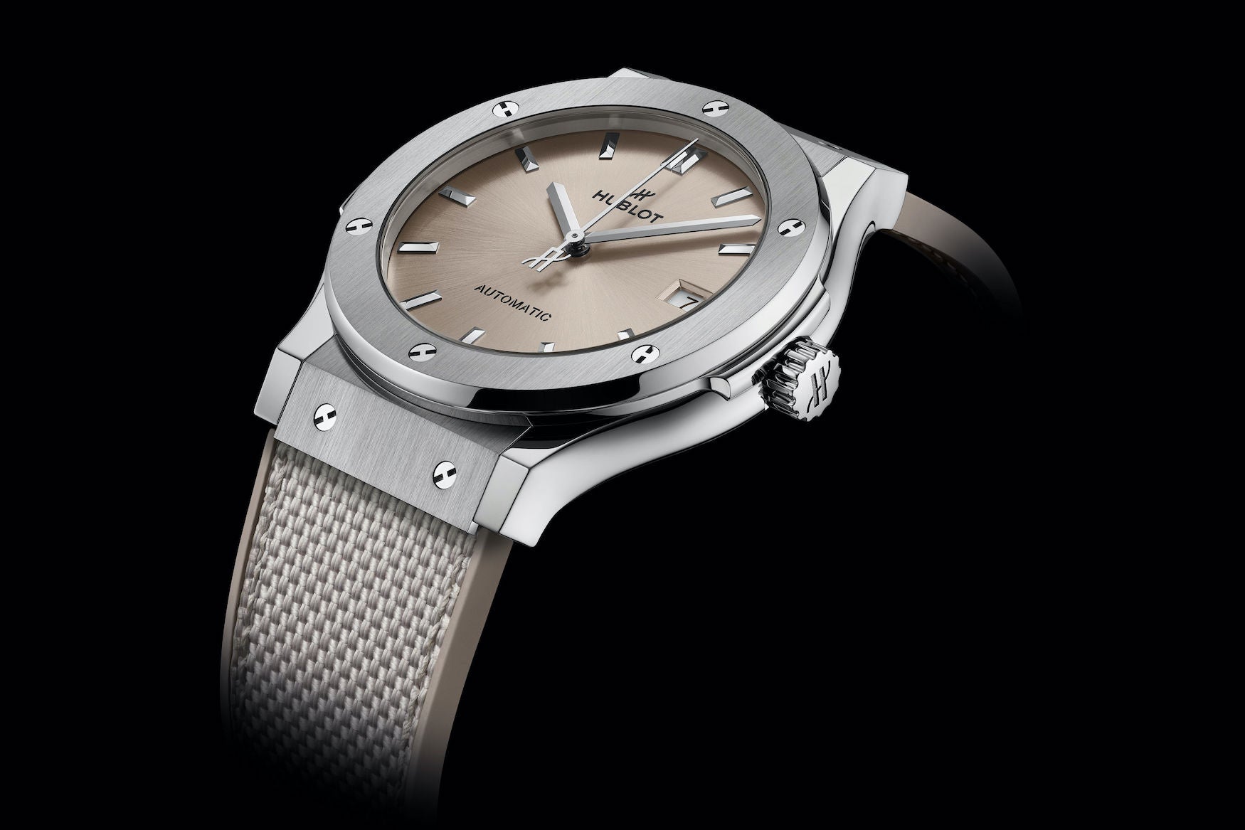 Hublot CLASSIC FUSION
ESSENTIAL TAUPE