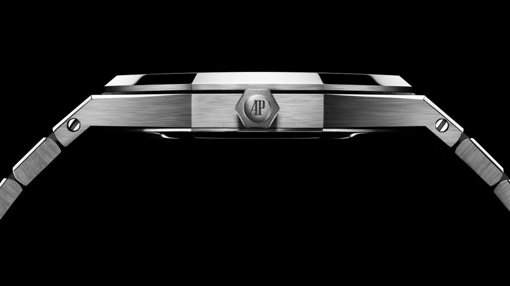 Audemars Piguet  
ROYAL OAK
"JUMBO" EXTRA-THIN