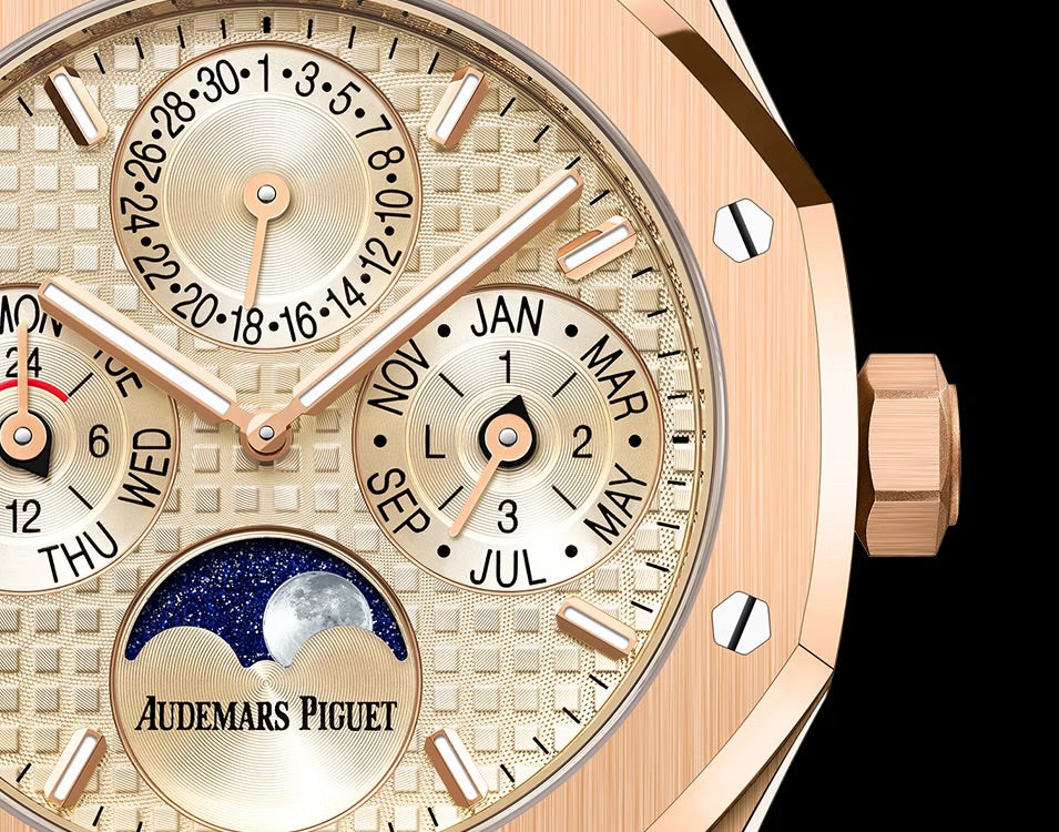 Audemars Piguet  
ROYAL OAK
SELFWINDING PERPETUAL CALENDAR